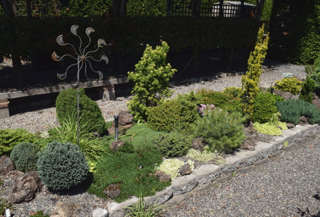 garden conservancy formal garden rock garden conifers 060516